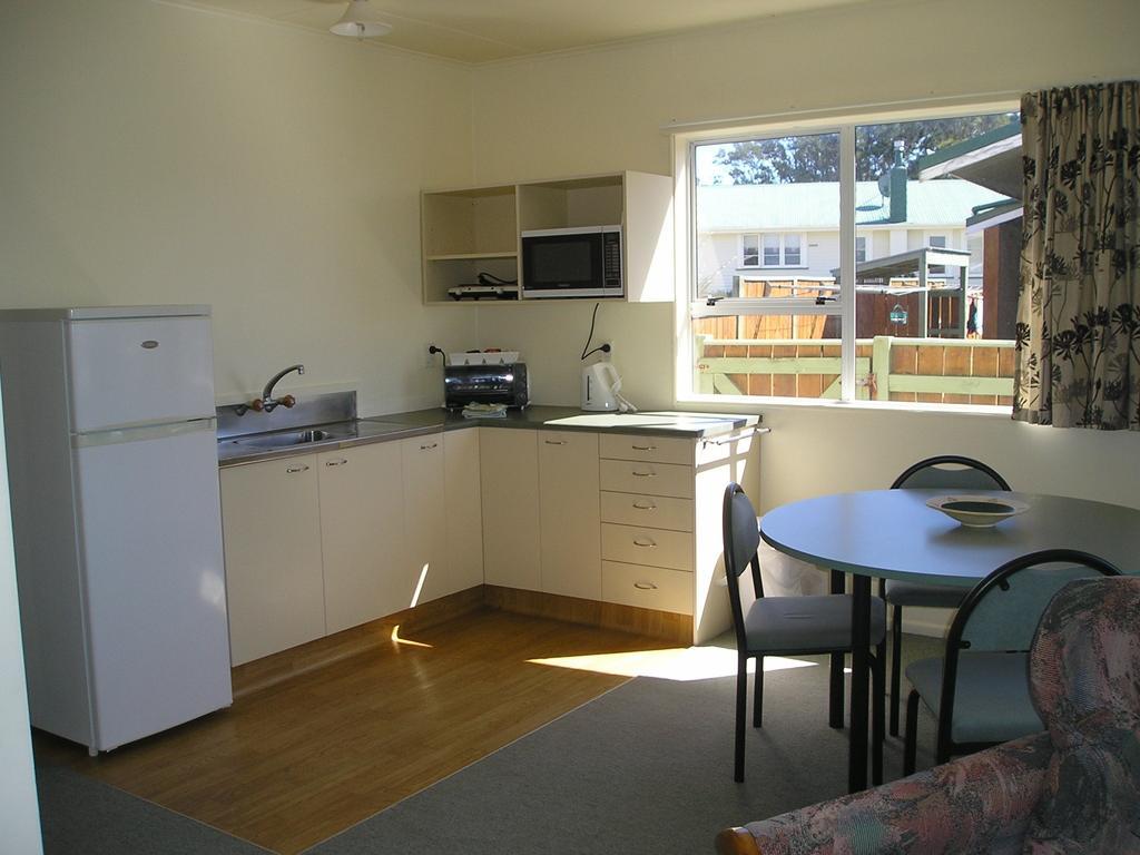Castlepoint Holiday Park & Motels Room photo